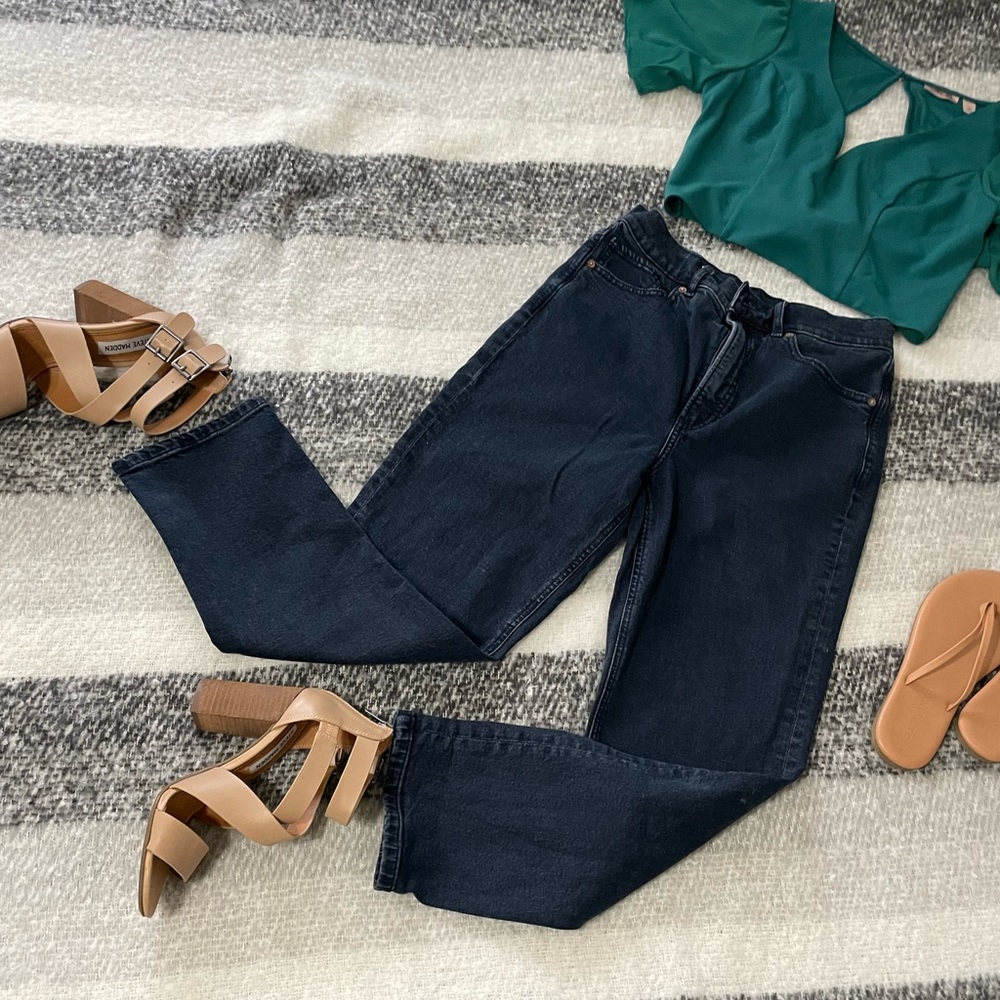 Crop Top - Picture 3 of 4
